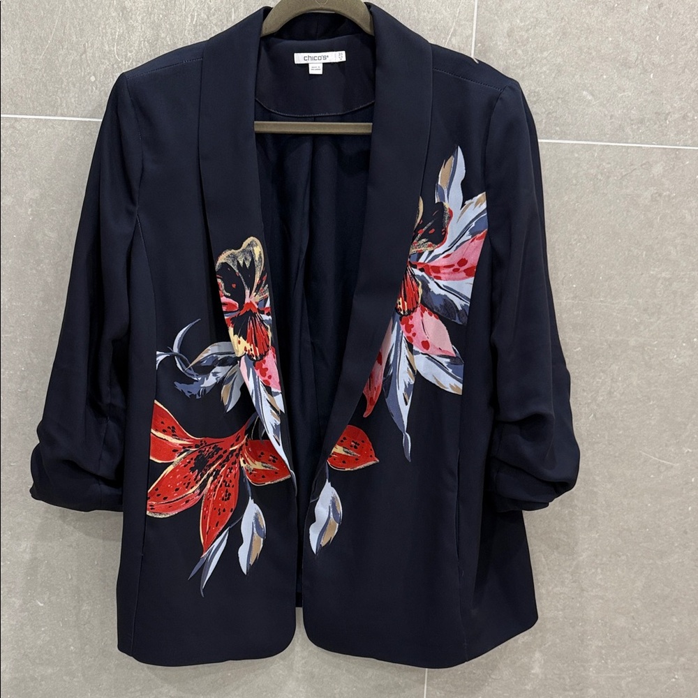 Chico’s Women’s Very Dark Navy Floral Blazer